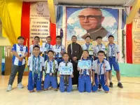 SMP Frater Makassar Raih Juara II Futsal Rajawali Cup XVI, Satu Siswa Sabet Gelar Top Skor
