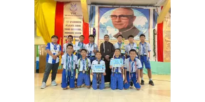 SMP Frater Makassar Raih Juara II Futsal Rajawali Cup XVI, Satu Siswa Sabet Gelar Top Skor